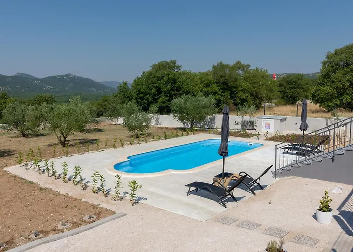 Life Vila Vucevica